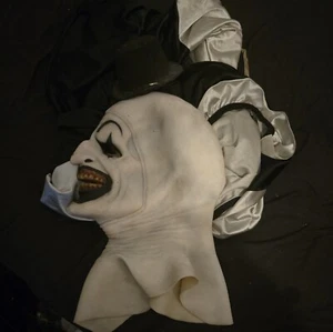 immortal masks Art The Clown Silicone Mask And Costume - Picture 1 of 5