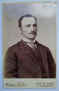 Man Portrait by Edwin Kelley, Newton Abbot & Plymouth Cabinet Card - Picture 1 of 2