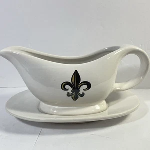 Gravy Boat Coushatta Casino Resort Fleur de Lis Design Gravy Boat and Platter - Picture 1 of 10