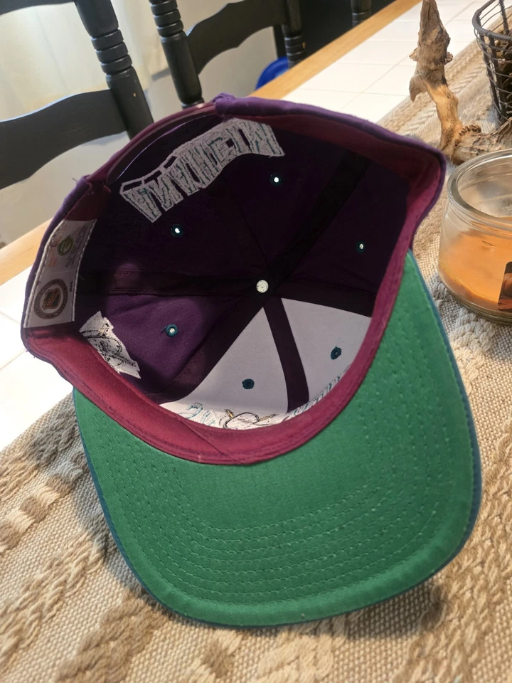 NHL Anaheim Mighty Ducks GCC the Wave Cap Snapback Hockey Hat Vintage 90's Rare - Image 1 of 3