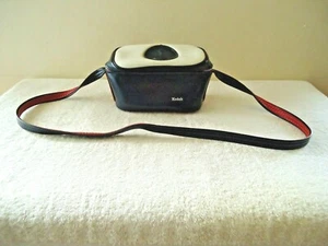 "Estuche vintage Kodak rojo blanco y azul para cámara ""HERMOSO ARTÍCULO DE COLECCIÓN" - Imagen 1 de 12