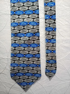 Corbata Hombre Ford Motor Company 100% Seda 56"X4" Excelente Estado Foto 1 de 4