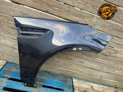 Land Rover Discovery L462 2017-2024 guardabarros delantero derecho del lado del pasajero (azul) OEM Foto 1 de 4