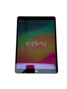 Apple iPad Air 3rd Gen A2152 64GB - Wi-Fi - Space Gray - Grade D - Picture 1 of 8