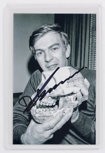 Donald Johanson Signed Photo - Paleoanthropologist Discovered Lucy Skeleton - Afbeelding 1 van 2