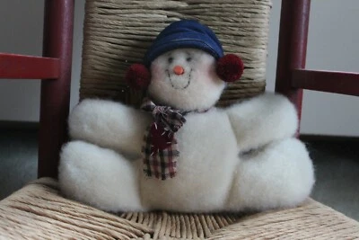 GORRO DE PELUCHE MUÑECO DE NIEVE DECORATIVO * DECORACIÓN INVIERNO * usado en muy buen estado Foto 1 de 2