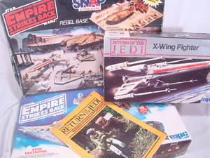 Star Wars X-Wing Return of the Jedi Puzzle Book Model Empire Star Destroyer Base - Picture 1 of 16