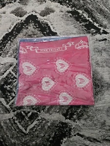 Nicki Minaj Pink Friday 2 Tour Bandana 👒 - Bild 1 von 2