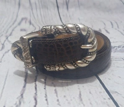 Cinturón de cuero Brighton @1995 cocodrilo en relieve con elegante hebilla plateada para mujer talla S Foto 1 de 4