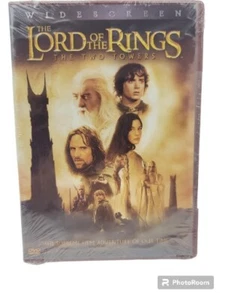The Lord of the Rings: The Two Towers - Picture 1 of 8