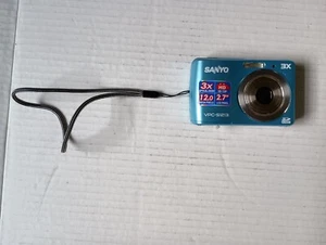 Sanyo Digital Camera VPC-S1213 3x Optical Zoom 12MP 2.7" LCD Panel - Picture 1 of 5