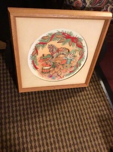 Vintage Creative Circle Holiday Jar Toppers With Drum And Rocky Horse - 1989 - Bild 1 von 6