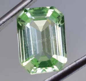 4.60 Ct Natural Green Peridot Emerald Shape VVS Pak Gemstone AGL Certified - Picture 1 of 7