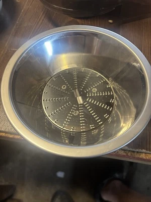 Bullet Express Trio Replacement Part Juicer Filter Screen Blade BE-110 - Image 1 of 4