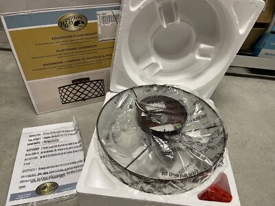 Hampton Bay Montrose 14 pulgadas Montaje empotrado bronce 3 luces 23987 Foto 1 de 4