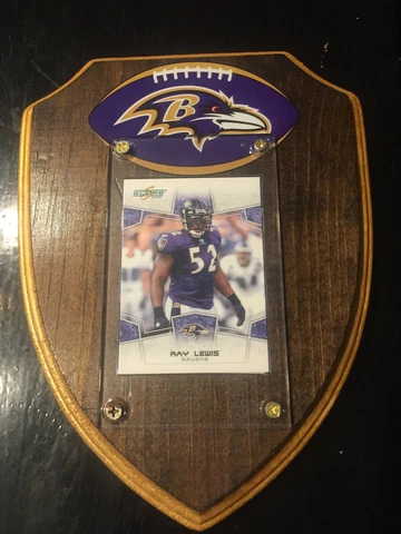 Baltimore Ravens / Ray Lewis Football Card Wall Plaque Cover