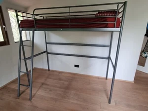 Etagenbett, IKEA, SVÄRTA, Silbergrau. L 208cm H 159cm B 97cm. Matraze 200 +90cm - Bild 1 von 6