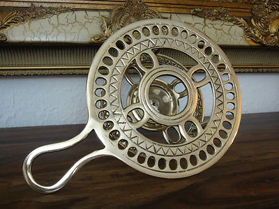 Warmer pot trivet trivet hot plate brass antique Art Nouveau classy  - Image 1 of 4