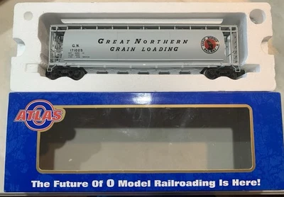ATLAS O 3-RAIL GREAT NORTHERN “GRAIN” 6 BAY CYLINDRICAL HOPPER CAR! O SCALE - Image 1 of 4