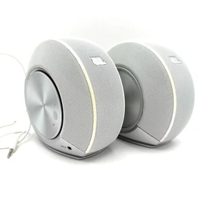 JBL Pebbles Altoparlanti desktop alimentati USB - testati e funzionanti - Argento - Foto 1 di 13