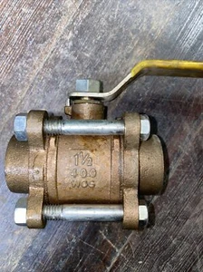 MILWAUKEE VALVE COMPANY 1-1/2" BALL VALVE 150 SWP 400 WOG GAR1241-Z4 - Picture 1 of 3