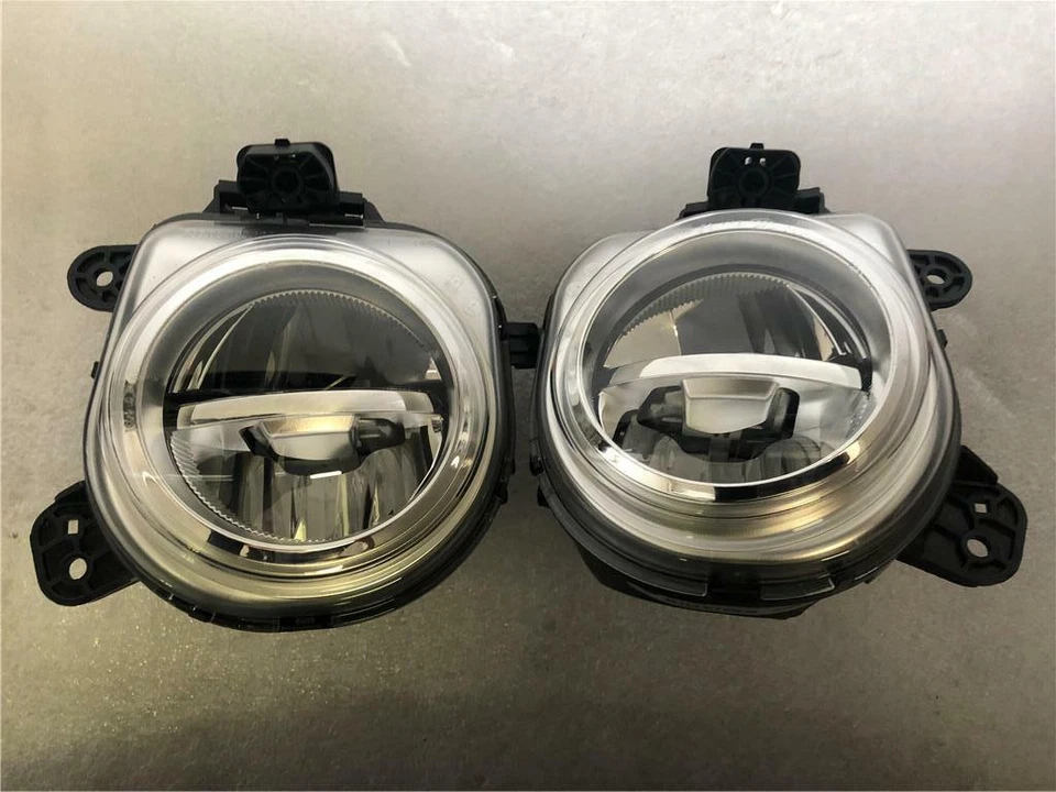 Par de luces antiniebla derecha y derecha BMW X3 X4 X5 X6 2014-2018 OEM LED/SOLO PARA LED CABLEADO BMW Foto 1 de 4