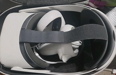 Meta Oculus Quest 2 64GB Advanced All-In-One VR Headset - White - Image 1 of 4