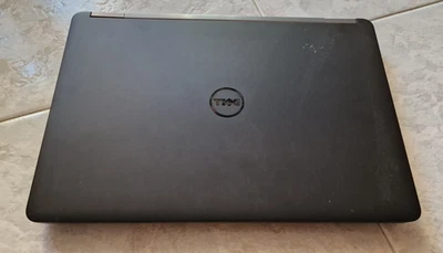 NOTEBOOK DELL LATITUDE E5270 - i5 2,4Ghz-8GB RAM- DISCO 250 GB-  WINDOWS 10 Pro - Immagine 1 di 4