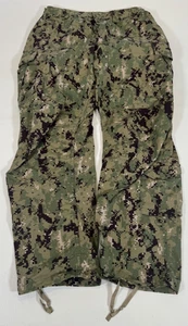 US Navy USN NWU Type III AOR2 Working Uniform Pants Trousers 37 Short - Picture 1 of 4