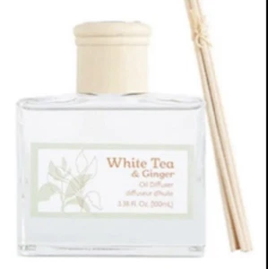 Rosy Rings White Tea & Ginger Reed Oil Diffuser 3.38 oz Diffuser Fragrance NIB - Picture 1 of 3