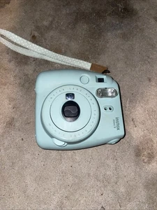Fujifilm Instax Mini 9 analoge Sofortbildkamera - Mintgrün - Bild 1 von 7