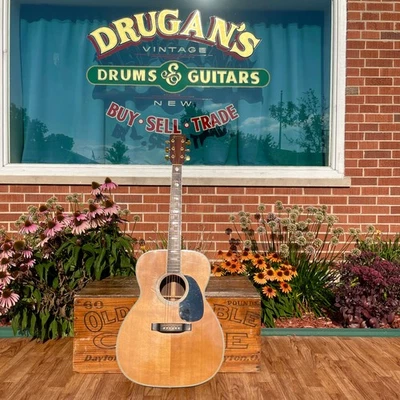 1985 Martin J-40M Jumbo Acoustic Guitar Natural w/ OHSC - Image 1 of 4