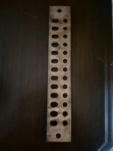 Barra de tierra de cobre - Barra colectora de 0,25" x 2" x 12" con 13 posiciones terminales - Imagen 1 de 5