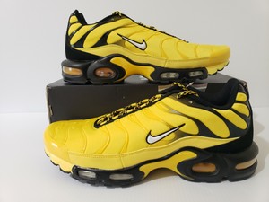 yellow and black nike tn