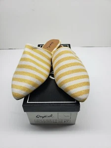 Qupid Swirl 126 Flat Yellow/Beige Women's Slip On Mule Loafers Size 6 - Picture 1 of 8