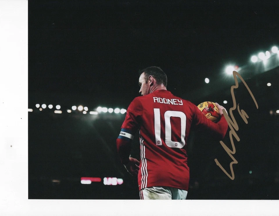 MANCHESTER UNITED WAYNE ROONEY FIRMADO EN EL CAMPO 8X10 Foto 1 de 1
