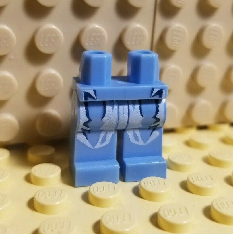LEGO Minifigura Rayo Pantalones Piernas Pernos Eléctricos Azul Hielo Electro Energía Foto 1 de 1