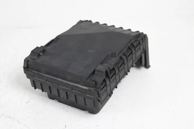 2009-2013 Volkswagen Tiguan OEM Fuse Relay Box Panel 5N0 937 123 A Foto 1 de 4