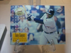 1997 Topps Stars #11 - Tony Gwynn - San Diego Padres   97-340 - Picture 1 of 2