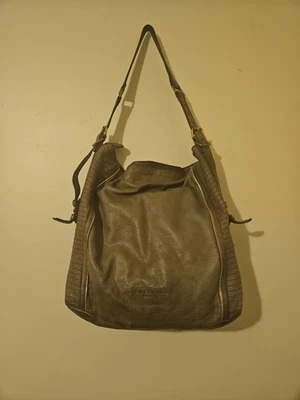 Bolso de hombro Liebeskind Elenor de cuero genuino de lujo para mujer - verde oliva Foto 1 de 4