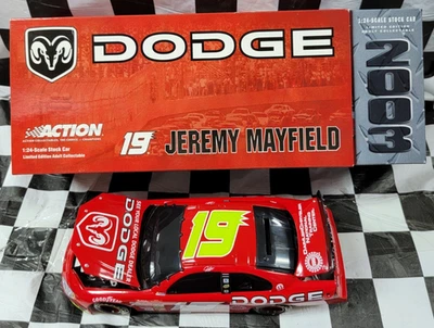 Dodge Intrepid R/T 2003 acción #19 Jeremy Mayfield concesionarios Dodge 1:24 p/n 103467 Foto 1 de 4