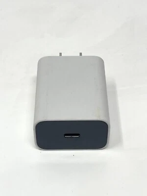 Google Pixel 18W Type C USB Wall Charger Head Adapter - Image 1 of 2