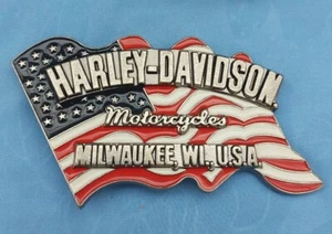 HARLEY DAVIDSON MOTORCYCLES BELT BUCKLE ENAMEL AMERICAN FLAG MILWAUKEE WI. U.S.A - Picture 1 of 11