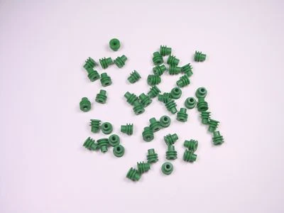 Lot of 50 12015323 Delphi Metri-Pack Automotive Cable Seal Green 15324982 NOS - Image 1 of 2