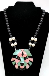 Vintage 1980s Hawaiian Lee Sands Inlaid Mother Of Pearl Lion Head Necklace - Picture 1 of 10