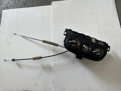 Toyota Rav4 2003-2005 control de clima centro bisel de peligro moldura 455911-2050 OEM Foto 1 de 4