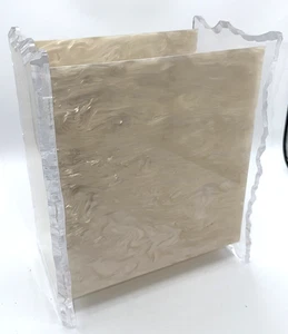 Porta riviste/cestino rifiuti vintage lucite e piastrelle finte MCM retrò 12”x10”x6,5” - Foto 1 di 15
