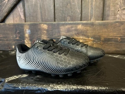 vizari Small Kids soccer cleats Size 9.5k - Image 1 of 4
