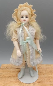 Darlene Lane Mignonette Porcelain Victorian Little Girl Doll 5 1/8 in 2003 UFDC - Picture 1 of 18