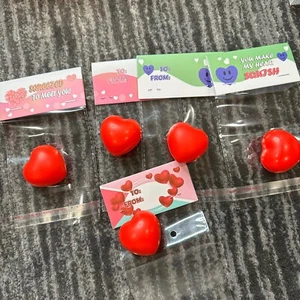 Heart Shaped Stress Ball 5 Valentines Day Gift Kids Adults Stress Relief Squishy - Picture 1 of 4